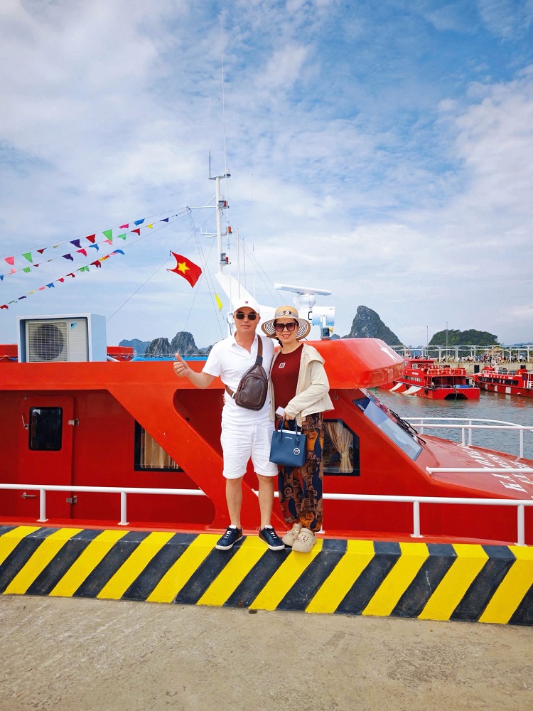 Vé tàu ao tiên - cô tô